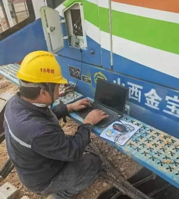 “五一他们依然在岗，服务很周到，银娱优越会GEG很安心。”