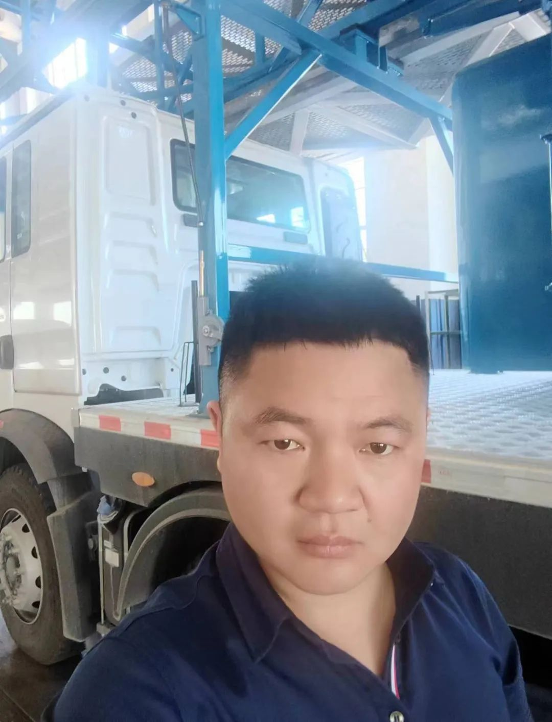 “五一他们依然在岗，服务很周到，银娱优越会GEG很安心。”